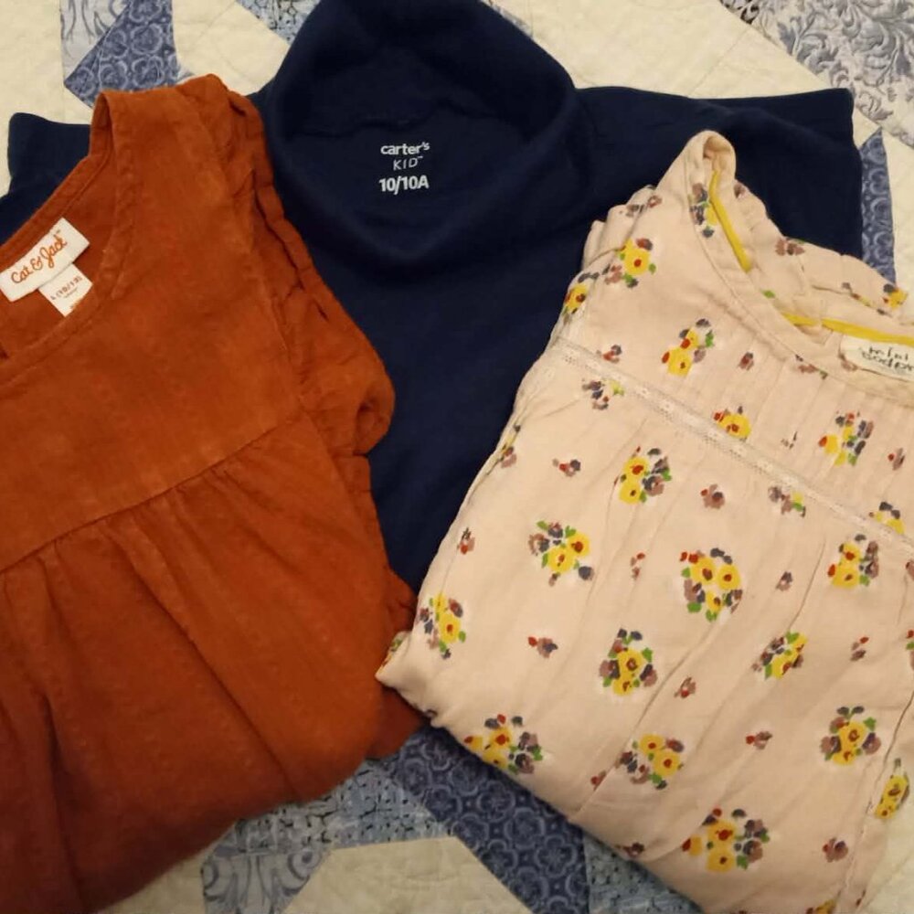 A bundle of (3) girl's long sleeve tops / sizes 10-11-12